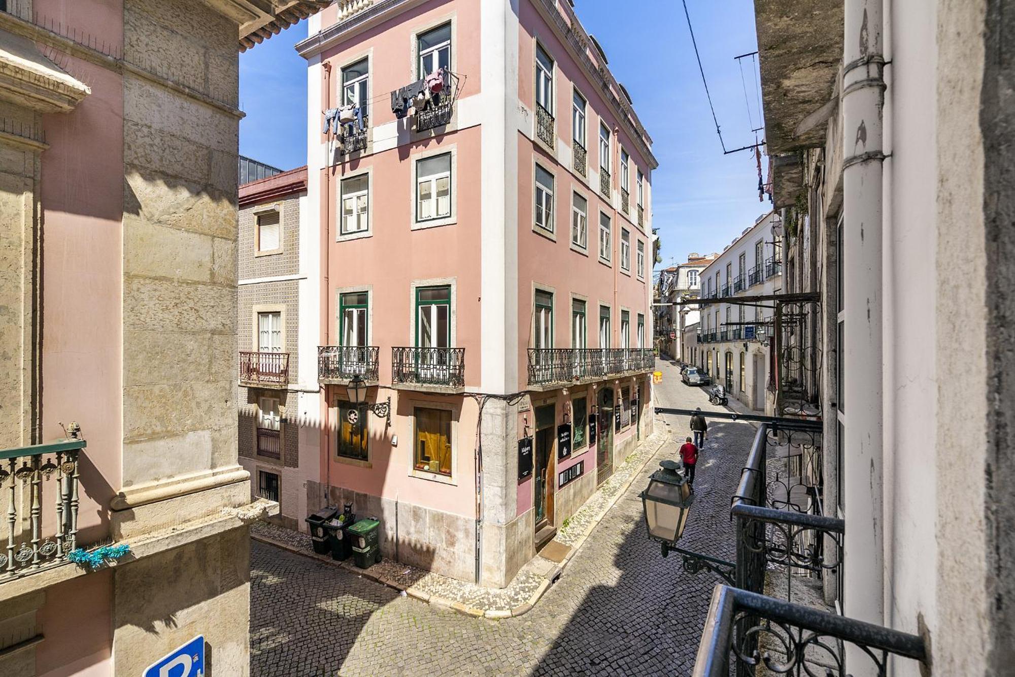 Whome Stylish Family Residence In The Heart Of Chiado Lisboa Exteriör bild